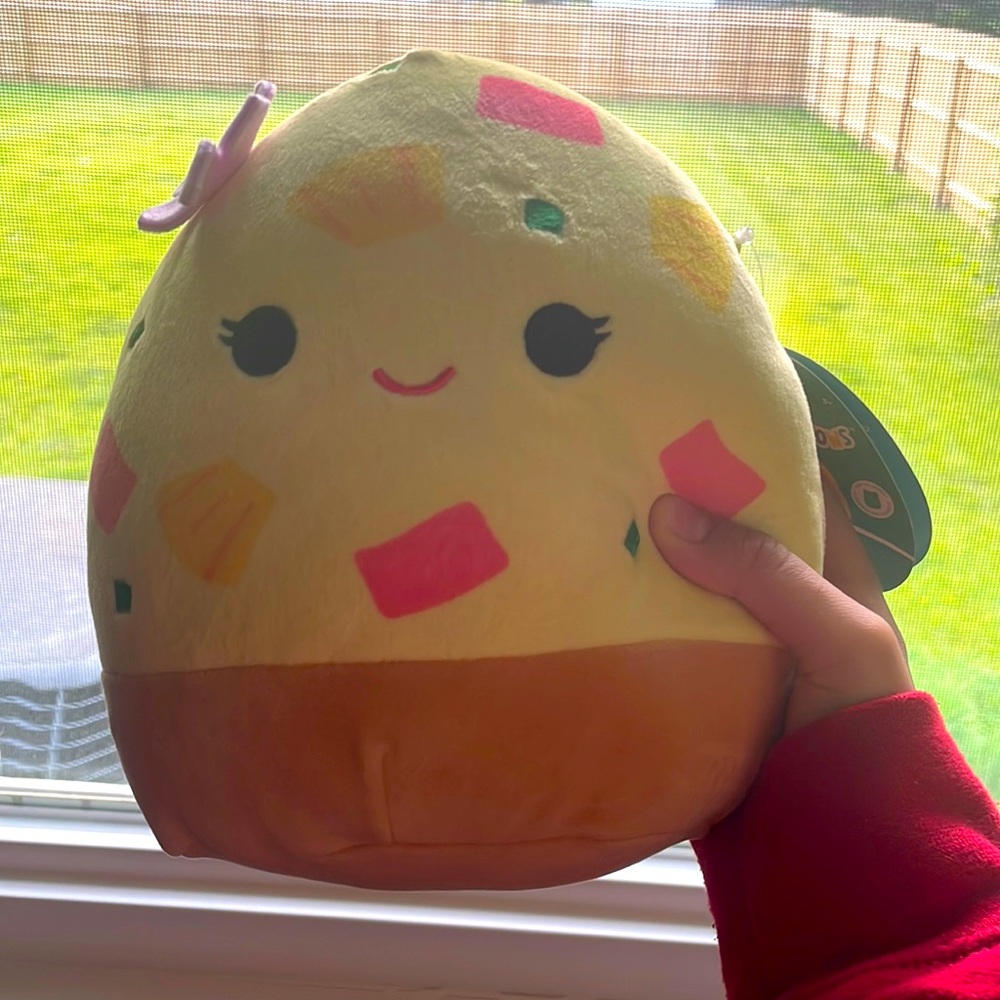 Squishmallow Saku🌺
